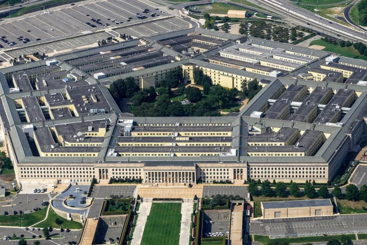 Pentagon denies that Hegseth’s broker sought investment before Iran war