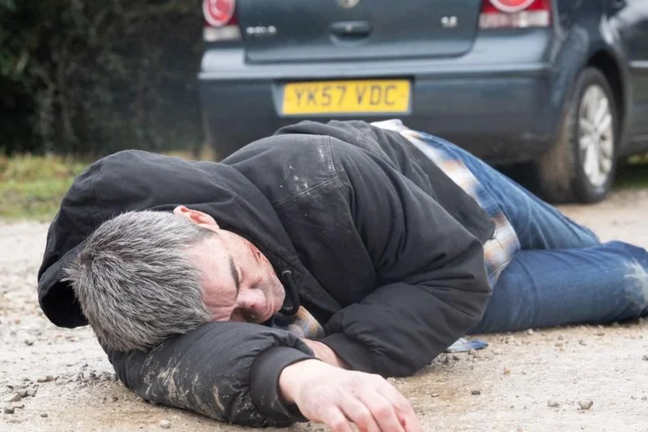 Bleeding Cain left to die in Emmerdale car crash horror