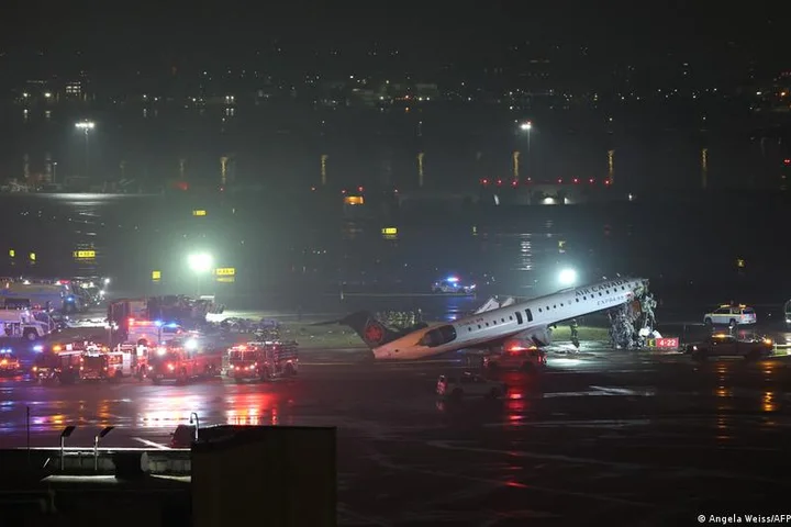 Air Canada has announced that CEO Michael Rousseau will retire later this