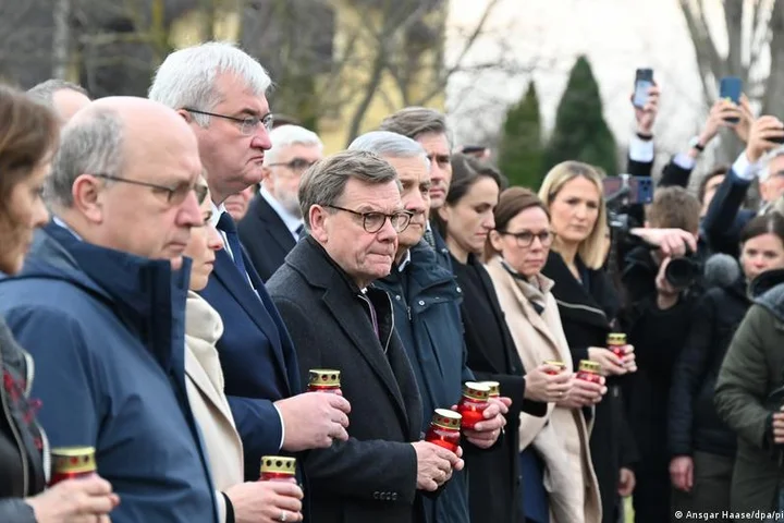 Top EU diplomats mark 4 years since Bucha massacre