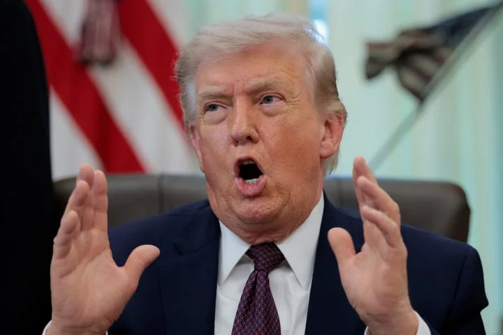 Trump to give 'important update' on war in televised address as US President vows to leave Iran 'in weeks'