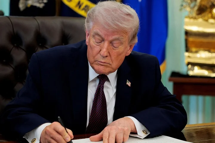 Within minutes of Trump signing voter database order, Dem states threaten lawsuits