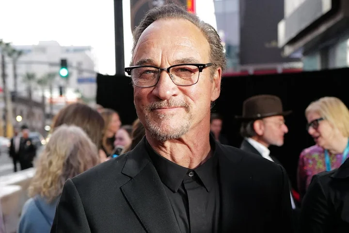 Jim Belushi says Oregon ranch is his 'spiritual' sanctuary with sweat lodge, roaming cattle