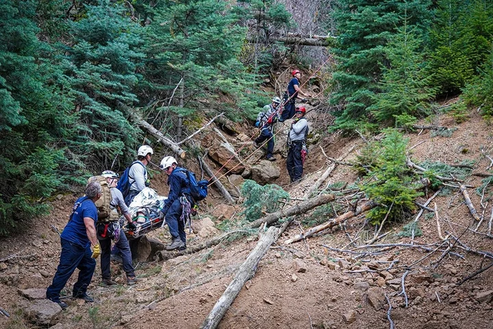 Colorado climber plunges 30 feet after gear 'failed' scaling mountainside, rescuers say