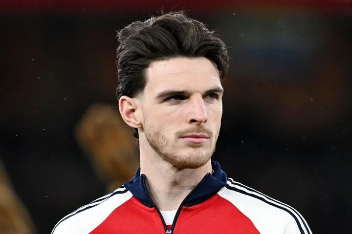 Wayne Bridge makes Declan Rice injury claim and sends title warning to Arsenal