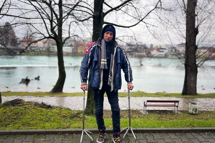 Assaulted, robbed: Refugees abused on Bosnia-Croatia border