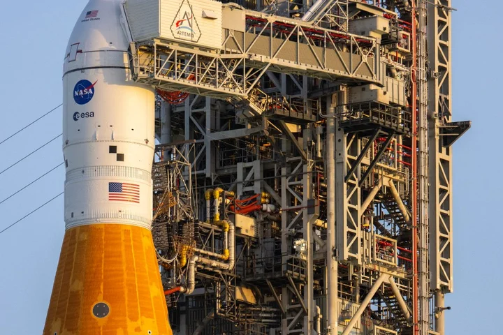 America is going back to the moon