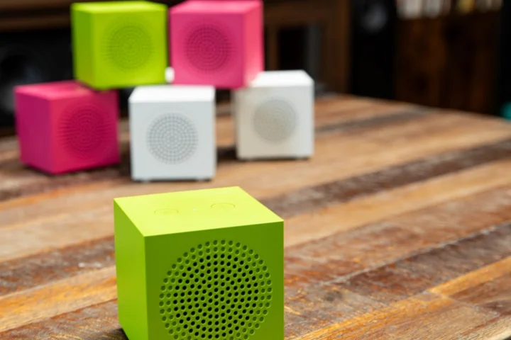 I tested a living room full of cheap Ikea speakers against Sonos and Bose