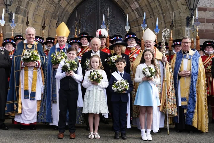 King presents Maundy gifts as service is held in Wales for only the second time