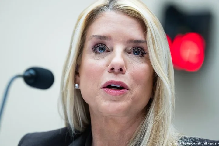 Trump removes Attorney General Pam Bondi