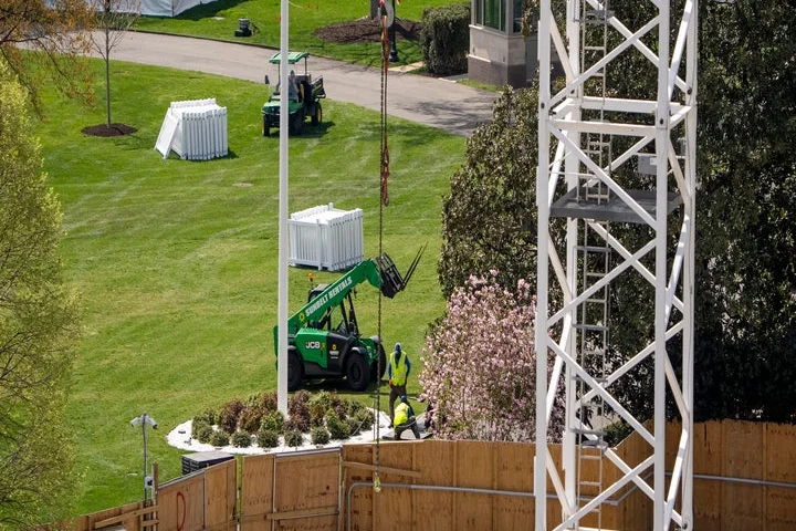 Planning commission approves Trump's ballroom and East Wing design