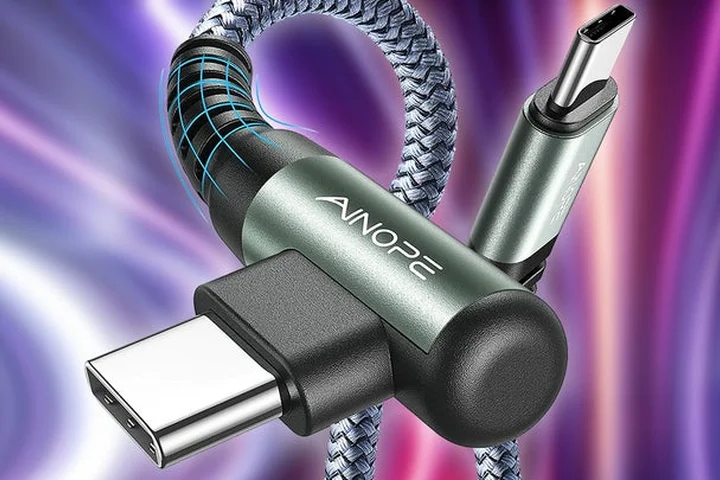 Get a 2-Pack of 6.6ft Right Angle USB-C Cables for $5 (Just $2.50 Per Cable)