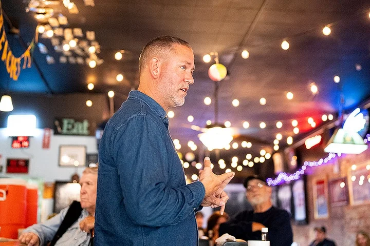 Nebraska Senate candidate restructures campaign after complaint over payments to family: report