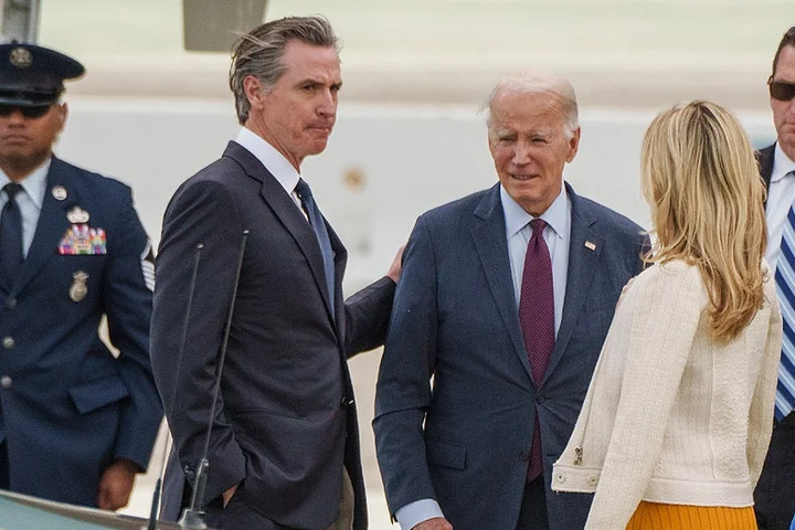 Newsom office called out for skipping Biden in post missing Obama as past president with 'functioning brain'