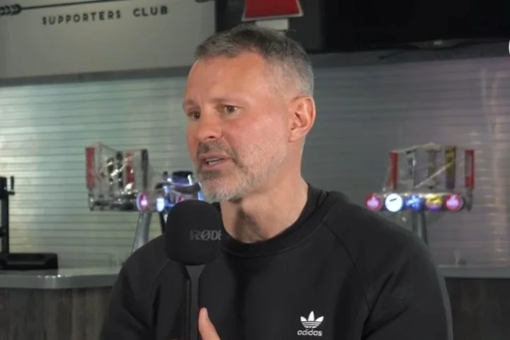 Ryan Giggs tells Michael Carrick to sign £70m midfielder: ‘He looks a Man Utd player’