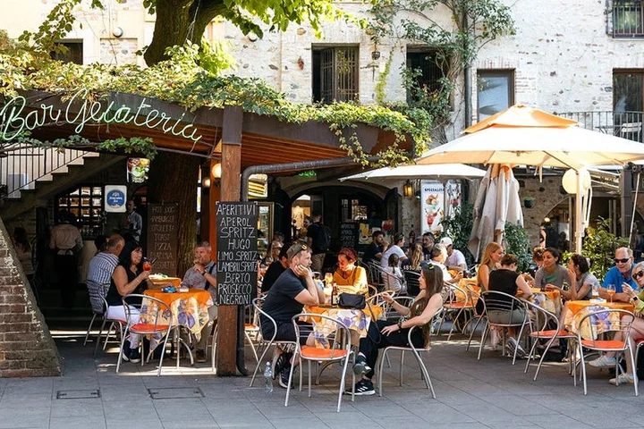 Travel experts warn against one tipping habit while visiting popular vacation spots