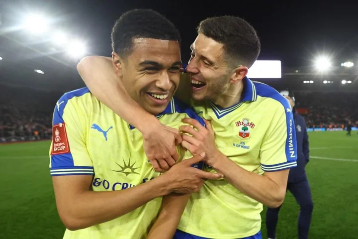 Piers Morgan says ‘I’d rather shoot myself’ than talk about Arsenal after FA Cup shock