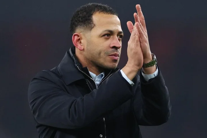 Arsenal told they will need ‘Chelsea help’ to win Premier League title