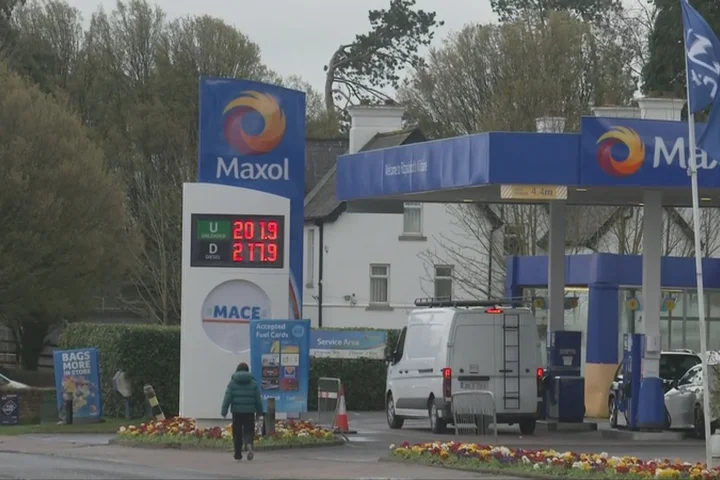 Calls for Dáil to be recalled to address fuel crisis
