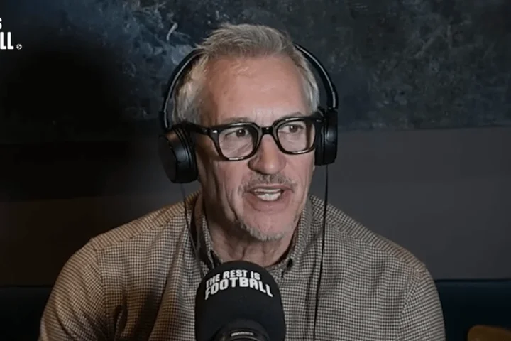 Gary Lineker makes Arsenal title claim and accuses Mikel Arteta of ‘panicking’