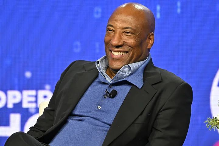 CBS to replace Colbert’s ‘Late Show’ with Byron Allen’s ‘Comics Unleashed’