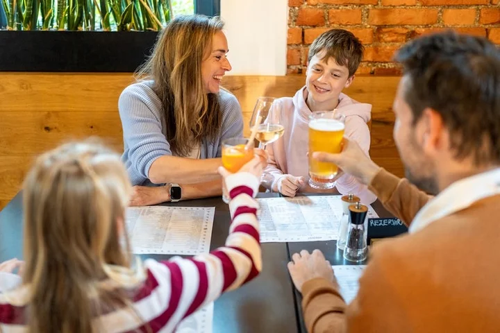 Drinking habits of parents may be more contagious than they think: 'Greater risk'
