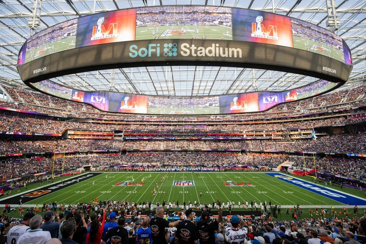 Los Angeles Stadium workers urge FIFA to bar ICE from World Cup