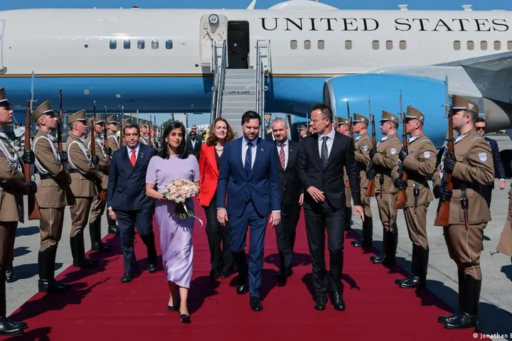 US dispatches JD Vance to aid Orban reelection bid