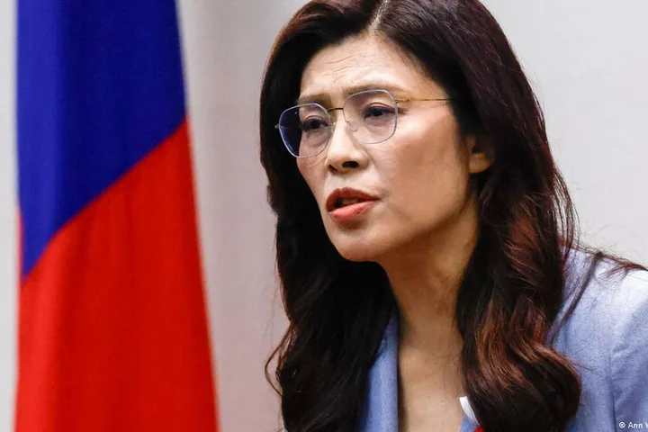 Taiwan opposition leader heads to China for 'peace'