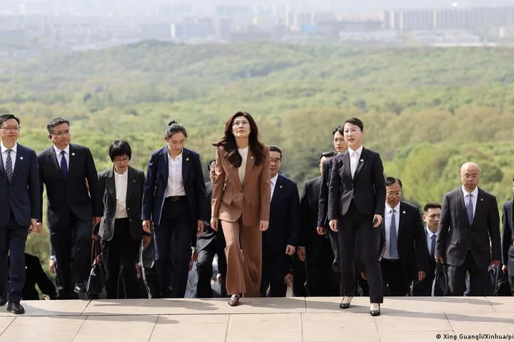 Taiwan opposition leader makes rare visit to China