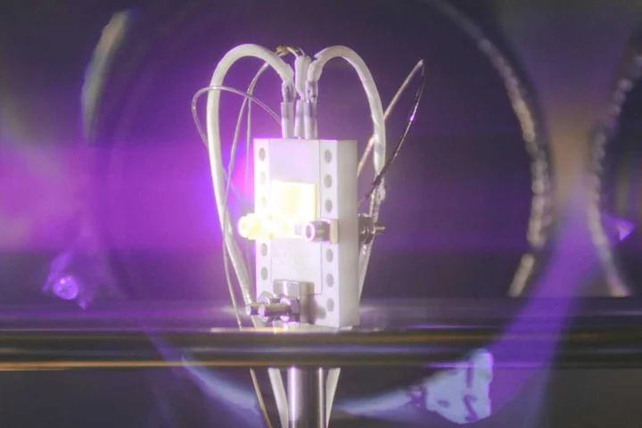 How nuclear batteries could speed the race to fusion power