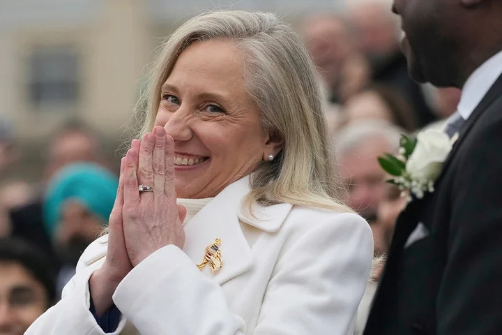 Spanberger ripped after taking credit for billions in investments secured under GOP predecessor: 'Pathetic'