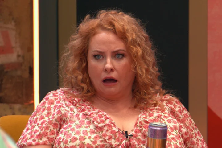 Jimmy Carr forced to shut down scene that was cut from show