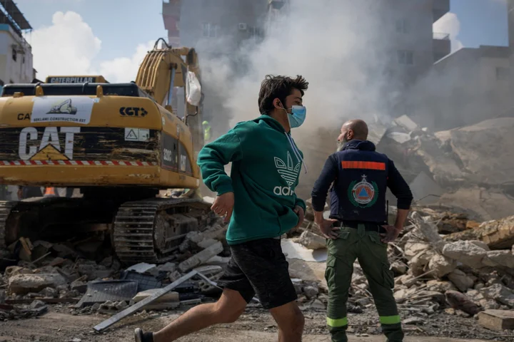 Several people reported killed in fresh Israeli attacks on Lebanon