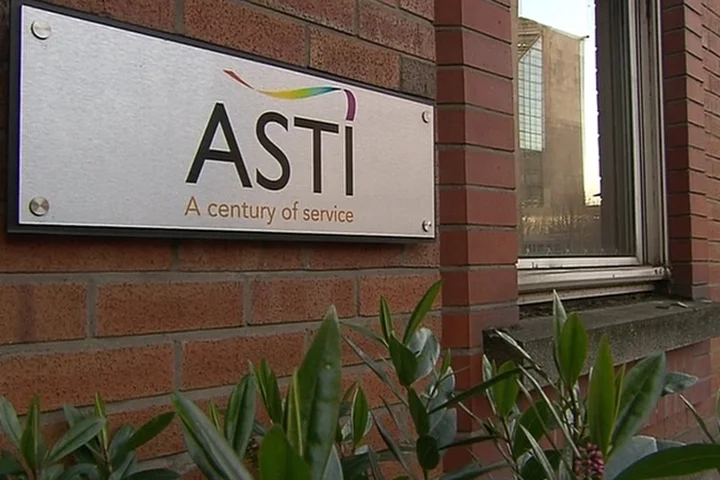 ASTI delegates to demand pay rises on final day of talks