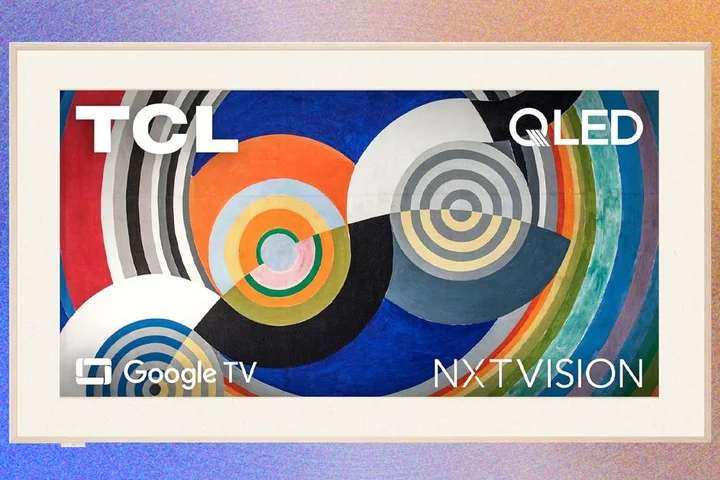 This low-cost art display can’t compete with the Samsung Frame Pro