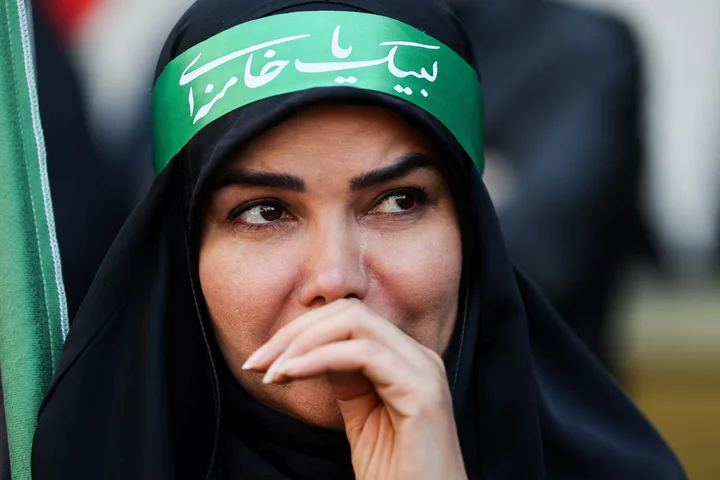 What is happening on day 42 of US-Israeli attacks?