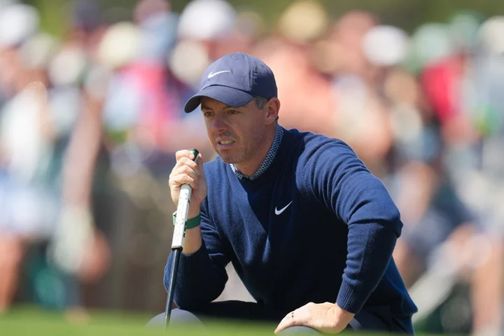 Late starts for McIlroy and Lowry