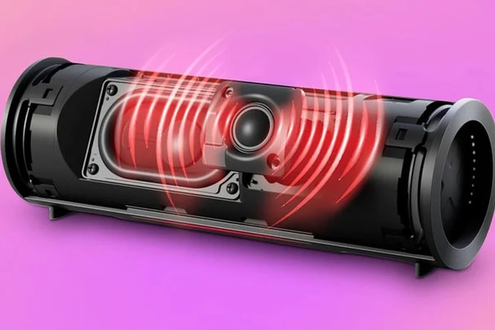 LG xboom Grab Core Waterproof Portable Speaker Gets a 60% Price Drop, Now Just $56