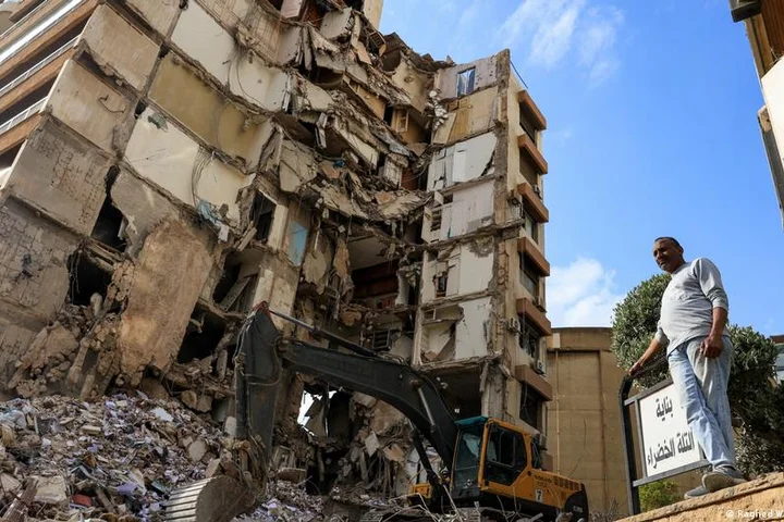 JD Vance heads to Pakistan for talks with Tehran