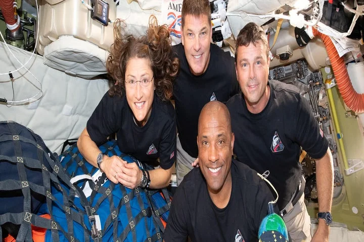 9 highlights from Artemis II's epic journey around the moon