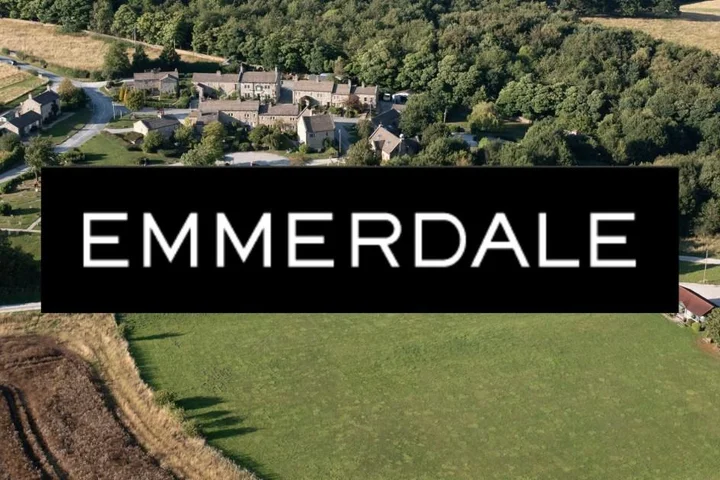 Electric and adorable new Emmerdale couple ‘confirmed’ as romantic exchange unfolds