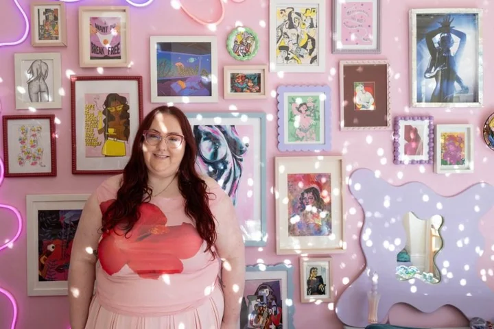 What I Rent: I pay £645pcm to live alone in my disco-themed Leicester one-bed