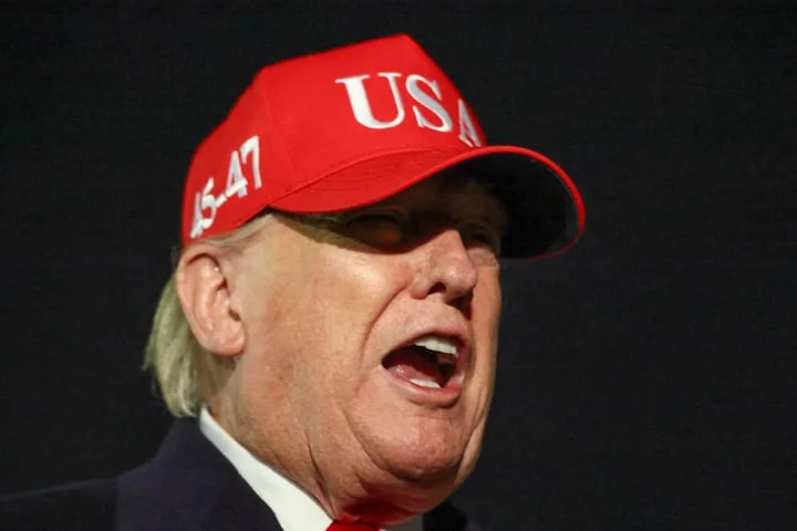 Starmer rejects Trump's Strait of Hormuz blockade plan as US to shut off Iranian ports 'from today'