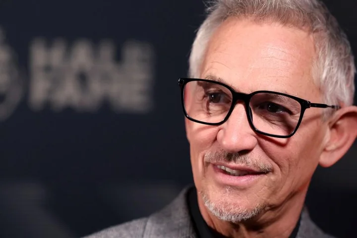 Gary Lineker makes Man City vs Arsenal prediction for Premier League title decider