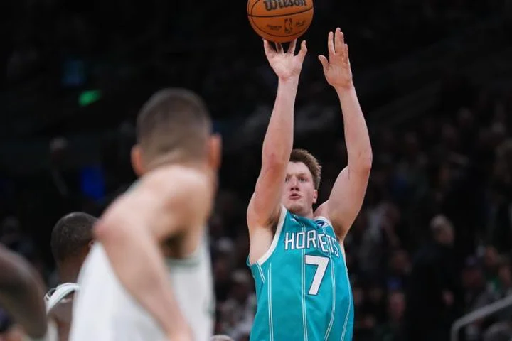 New Splash Bros? Hornets' Kon Knueppel, LaMelo Ball make Steph Curry, Klay Thompson NBA history