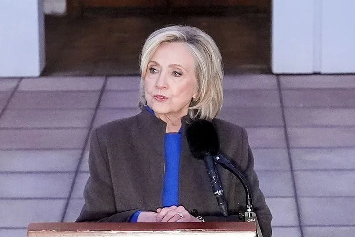 Hillary Clinton warns US in 'very weak position' with Iran, 'lost the leverage' in negotiations
