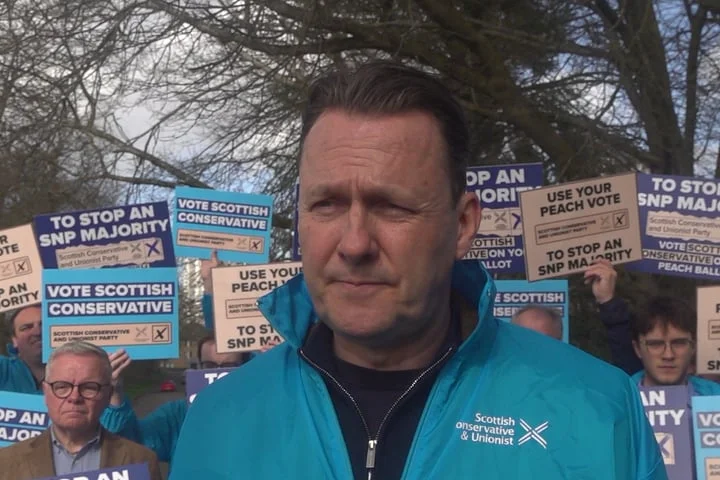 The Scottish Tory leader said a national pothole action fund would address