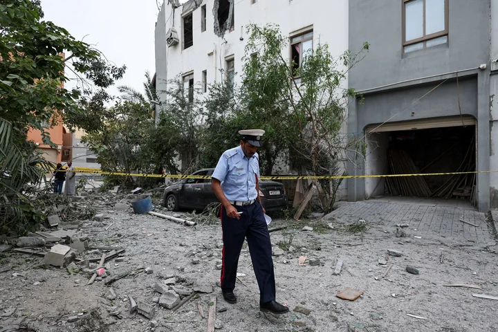 Iranian attacks persist in Gulf