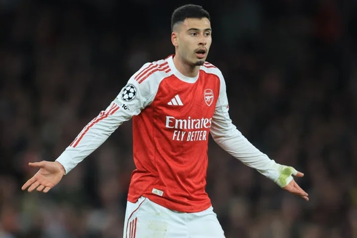 Can Arsenal fire up their attack? Will Barcelona come back?